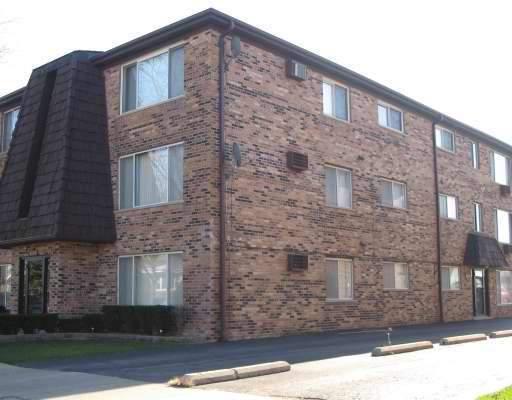 6147 W 64 Th Place Pl. #2SE, Chicago, IL 60638
