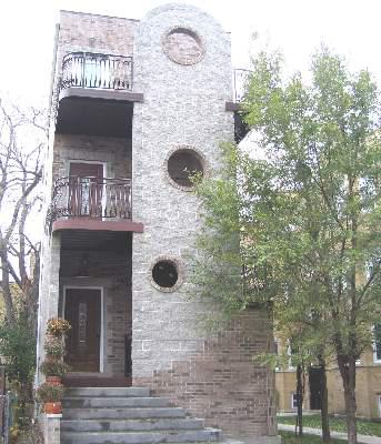 6504 N Richmond St., Chicago, IL 60659