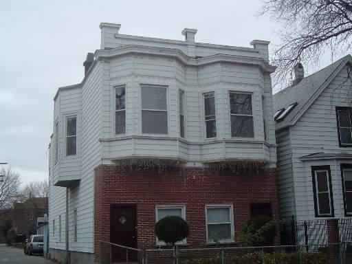 2215 W Wilson Ave., Chicago, IL 60625