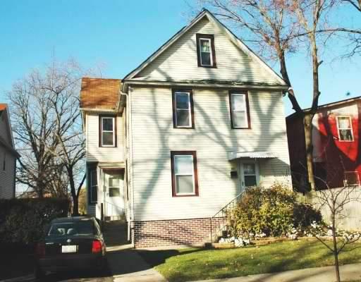 822 S Lincoln Ave., Waukegan, IL 60085