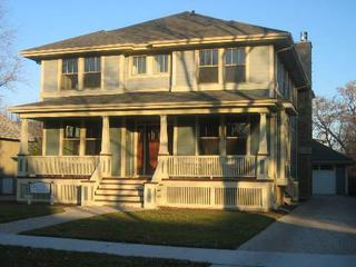 225 S 9th Ave., La Grange, IL 60525