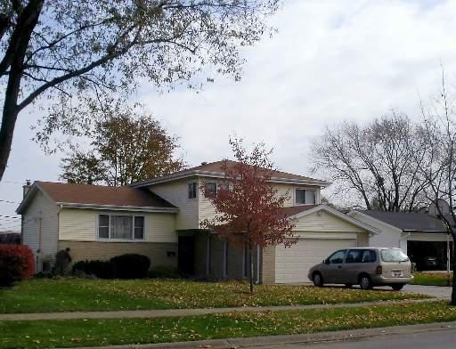 [Address Hidden by Seller], Lombard, IL 60148
