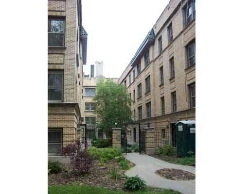 1358 W Greenleaf Ave. #GN, Chicago, IL 60626