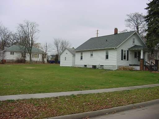 840 Orange Ave. #1, Marseilles, IL 61341