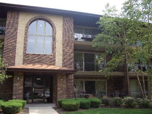 7535 Sheridan Dr. #2B, Willowbrook, IL 60527