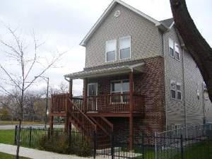 3956 W Erie St., Chicago, IL 60624