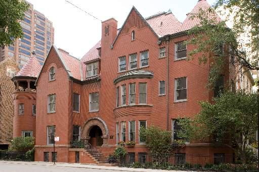 1400 N Astor St., Chicago, IL 60610