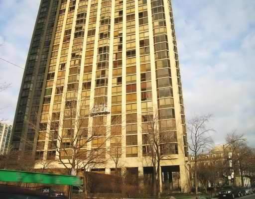 2650 N Lakeview St. #1702, Chicago, IL 60614