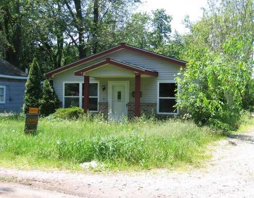 107 Barr Elms St., Joliet, IL 60433