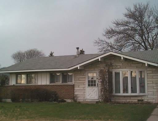 36 Ambassador Ave., Romeoville, IL 60446