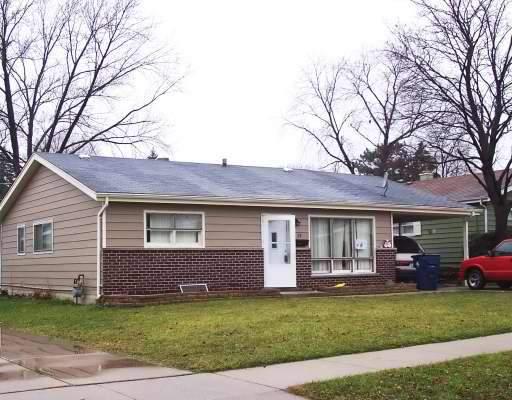 24 Grant Dr., Addison, IL 60101