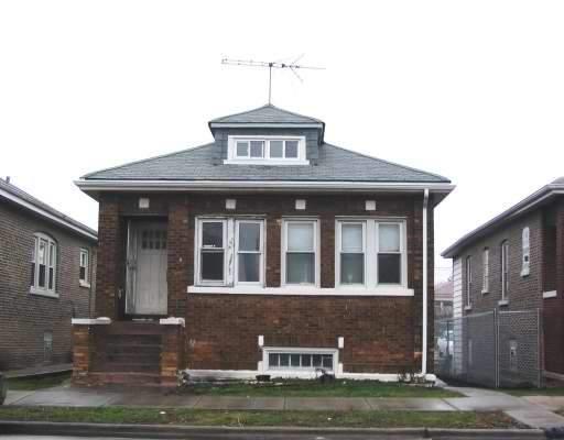 9326 S Colfax Ave., Chicago, IL 60617