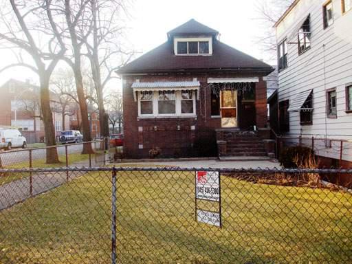 8358 S Muskegon Ave., Chicago, IL 60617