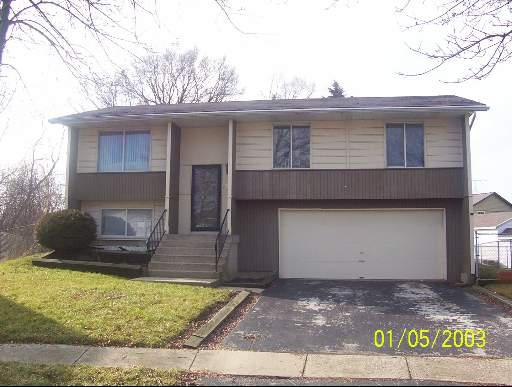 3423 Montmarte Dr., Hazel Crest, IL 60429