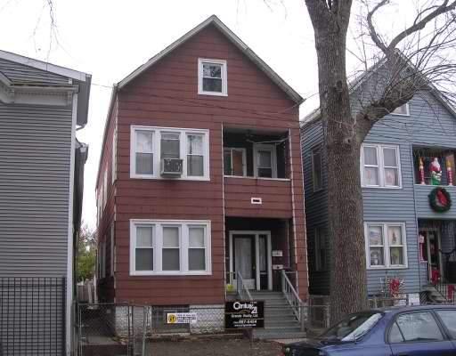 2950 N Allen Ave., Chicago, IL 60618