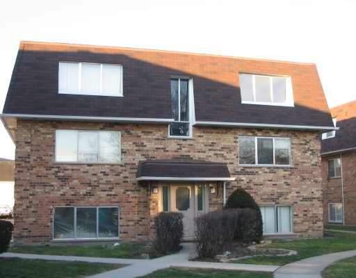 9984 W Holly Lane Ln. #2E, Des Plaines, IL 60016