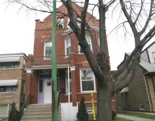 5020 W Roscoe St., Chicago, IL 60641