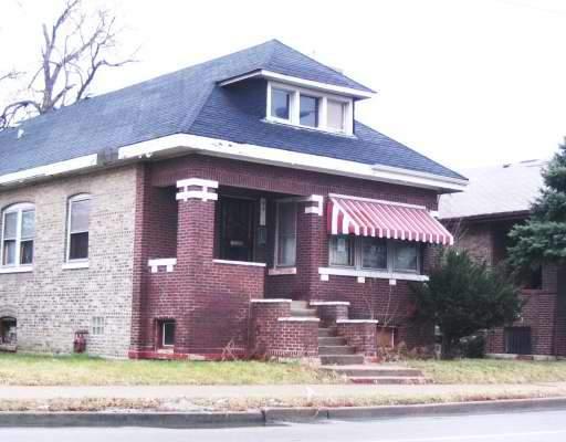 9915 S State, Chicago, IL 60628