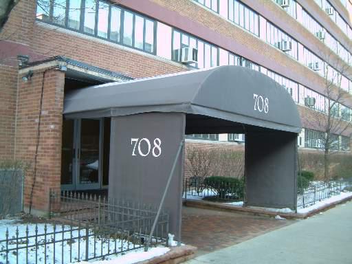 [Address Hidden by Seller], Chicago, IL 60613