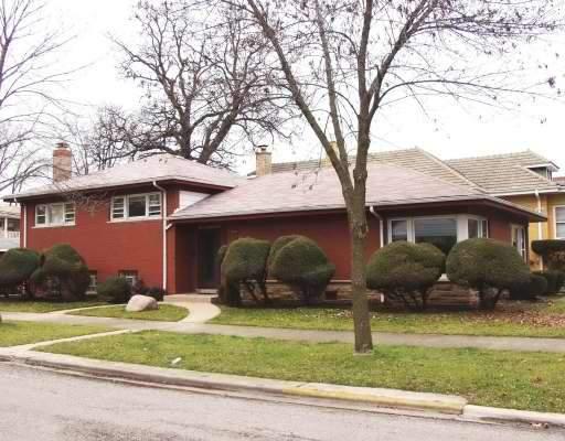 3000 W Ardmore Ave., Chicago, IL 60659