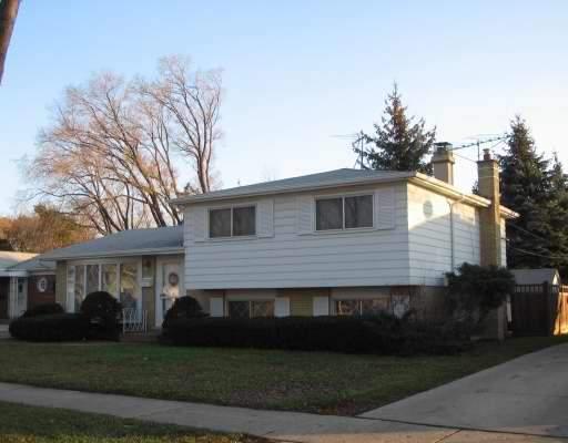 771 W Cordial Dr., Des Plaines, IL 60018