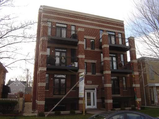 5691 W Higgins Ave. #1W, Chicago, IL 60630