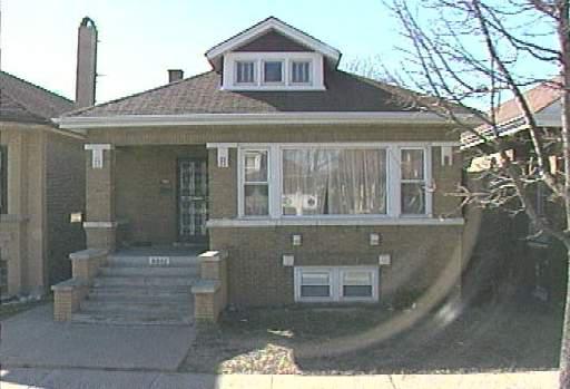 8332 S Merrill Ave., Chicago, IL 60617
