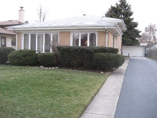1688 S Elm St., Des Plaines, IL 60018