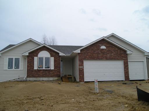 5050 Grand Cape Rd., Rockford, IL 61109
