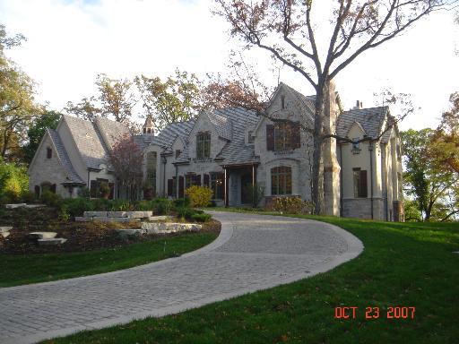 215 Donlea Road, Barrington Hills, IL 60010