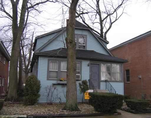 2210 Foster St., Evanston, IL 60201