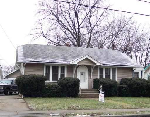 711 Fifth Ave., Aurora, IL 60505