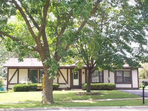 161 Galewood Dr., Bolingbrook, IL 60440