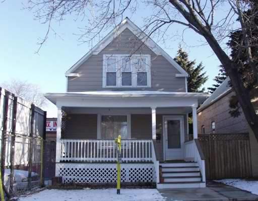 6081 N Ridge Ave., Chicago, IL 60660