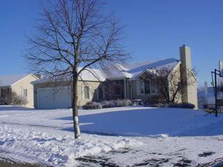 425 Sequoia Tr., Cary, IL 60013