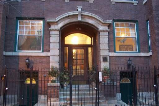 6164 N Winthrop Ave. #2N, Chicago, IL 60660