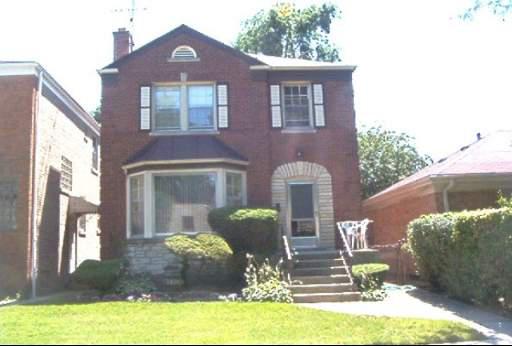 2915 W Pratt Blvd., Chicago, IL 60645