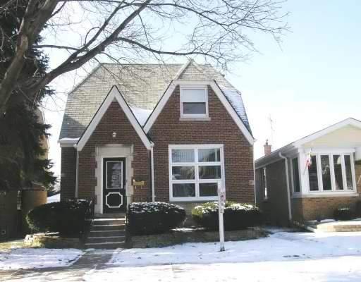 4584 N Moody Ave., Chicago, IL 60630
