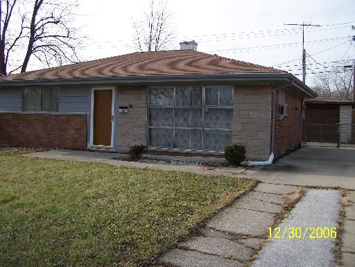 1486 Burnham Ave., Calumet City, IL 60409