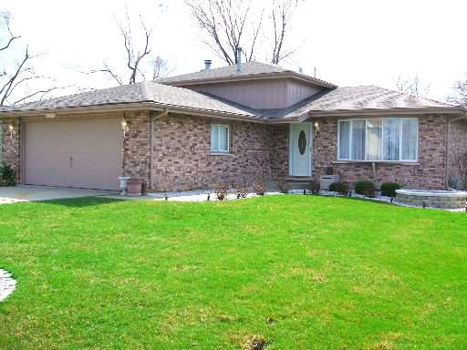 7041 W Avon Ave., Oak Lawn, IL 60453