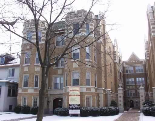 1421 W Birchwood Ave. #2E, Chicago, IL 60626