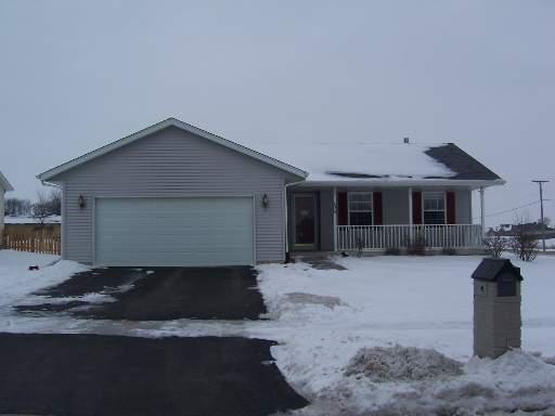 825 Quail Run, Dekalb, IL 60115