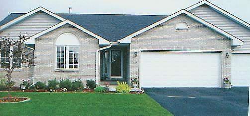 653 Purple Sage Dr., Roscoe, IL 61073