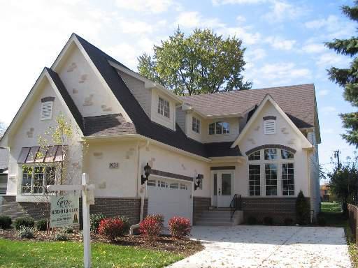 3924 Washington St., Downers Grove, IL 60515