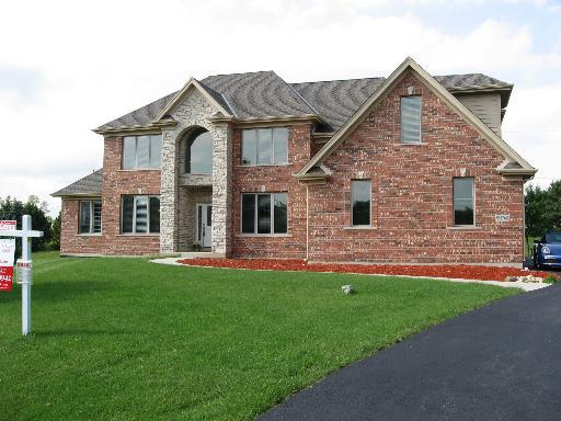 9N768 Whispering Springs Ln., Elgin, IL 60123