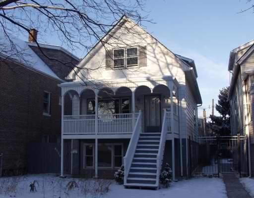 4526 N Karlov, Chicago, IL 60630