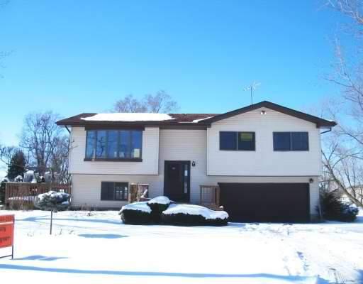 4S070 Rigi Rd., Naperville, IL 60563