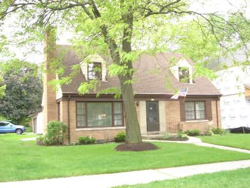306 E Wilson St., Elmhurst, IL 60126