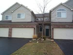3615 Roanoke Ave., Carpentersville, IL 60110