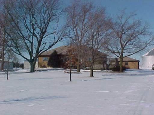 50 E 2200 North Rd., Danforth, IL 60930